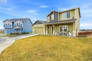 2122 NW Dawn Dr, Hermiston, OR 97838 - Photo 2