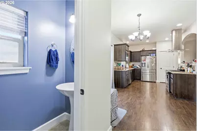 2122 NW Dawn Dr, Hermiston, OR 97838 - Photo 8