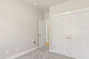 2221 E Juniper Cir, La Center, WA 98629 - Photo 26