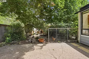 8030 SW 160th Ave, Beaverton, OR 97007 - Photo 24
