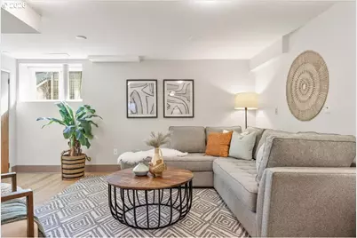 532 SE 69th Ave, Portland, OR 97215 - Photo 32