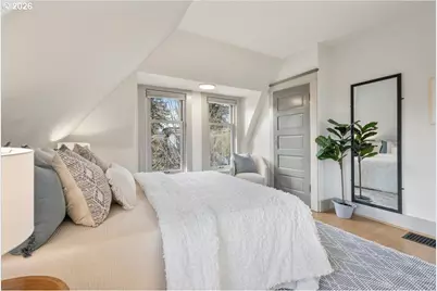 532 SE 69th Ave, Portland, OR 97215 - Photo 28