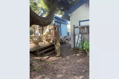 63416 Railroad Rd, Coos Bay, OR 97420 - Photo 10