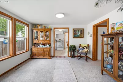 126 SW Harrison St, Sheridan, OR 97378 - Photo 8