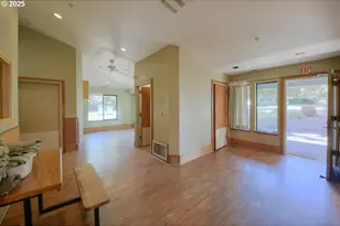 1275 Oakhill Ave, Salem, OR 97302 - Photo 6