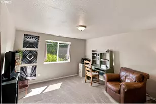 2344 NW Imperial Dr, Albany, OR 97321 - Photo 32