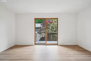 3924 SE 168th Ave, Portland, OR 97236 - Photo 6