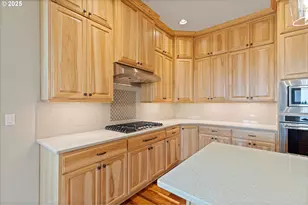 15430 NW Delia St, Portland, OR 97229 - Photo 8