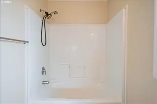 200 Market St, Lebanon, OR 97355 - Photo 16