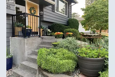 1335 NW 133rd Ave, Portland, OR 97229 - Photo 4