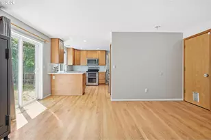 6714 SE Ariel St, Hillsboro, OR 97123 - Photo 10