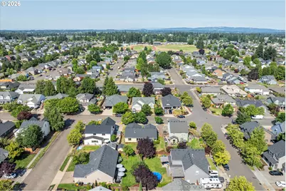 1172 S Sycamore St, Canby, OR 97013 - Photo 6