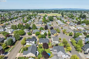 1172 S Sycamore St, Canby, OR 97013 - Photo 6