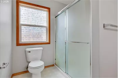 1172 S Sycamore St, Canby, OR 97013 - Photo 24
