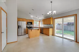 1172 S Sycamore St, Canby, OR 97013 - Photo 12