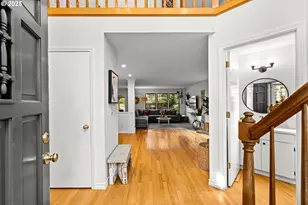 4963 Suntree Ln, Lake Oswego, OR 97035 - Photo 4