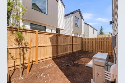 2881 NE 62nd Ave, Portland, OR 97213 - Photo 14