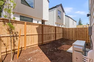 2881 NE 62nd Ave, Portland, OR 97213 - Photo 14