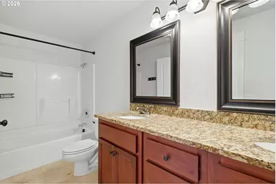 627 N Hayden Bay Dr, Portland, OR 97217 - Photo 14