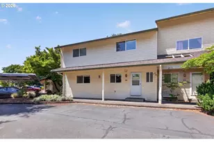 627 N Hayden Bay Dr, Portland, OR 97217 - Photo 32