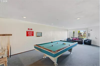 627 N Hayden Bay Dr, Portland, OR 97217 - Photo 24