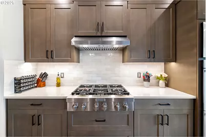 5983 SE Jura St, Hillsboro, OR 97123 - Photo 12