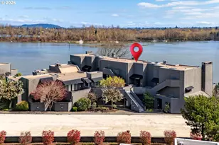 5826 S Riverpoint Ln, Portland, OR 97239 - Photo 32