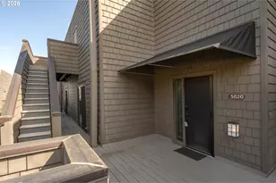 5826 S Riverpoint Ln, Portland, OR 97239 - Photo 2