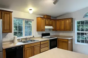83411 Clear Lake Rd, Florence, OR 97439 - Photo 12
