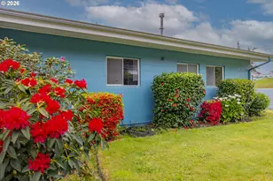 1615 19th St, Myrtle Point, OR 97458 - Photo 40