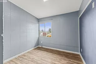 1615 19th St, Myrtle Point, OR 97458 - Photo 28