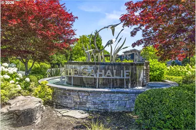 5841 SE Columbia Way #102, Vancouver, WA 98661 - Photo 2