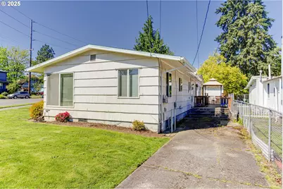 5215 N Willis Blvd, Portland, OR 97203 - Photo 6