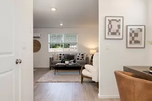 4900 NE 62nd Ave, Vancouver, WA 98661 - Photo 2