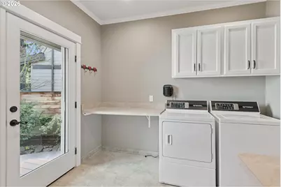 135 Middlecrest Rd, Lake Oswego, OR 97034 - Photo 28