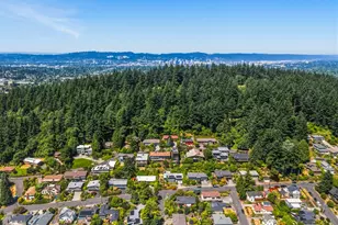 1543 SE 71st Ave, Portland, OR 97215 - Photo 2