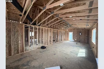 872 E Kinsley Ave, Hermiston, OR 97838 - Photo 2