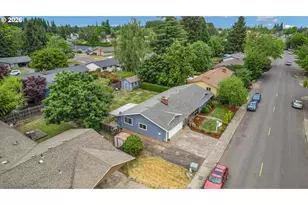 225 NW 19th St, McMinnville, OR 97128 - Photo 46