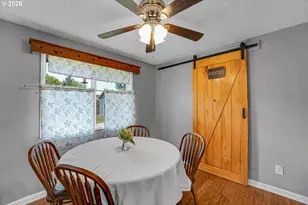 225 NW 19th St, McMinnville, OR 97128 - Photo 12