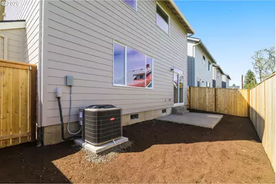 2537 Bourbon St, Forest Grove, OR 97116 - Photo 38