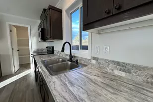 92699 Hidden Hills Ln, John Day, OR 97845 - Photo 6