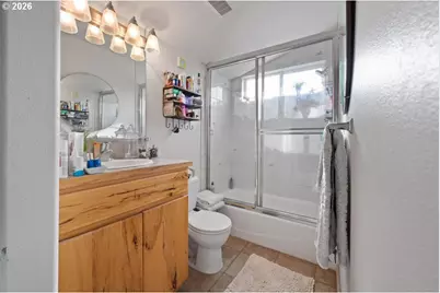 24585 Dodds Rd, Bend, OR 97701 - Photo 36