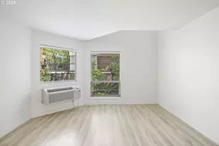 1535 SW Clay St, Portland, OR 97201 - Photo 14