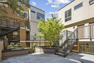 1535 SW Clay St, Portland, OR 97201 - Photo 30