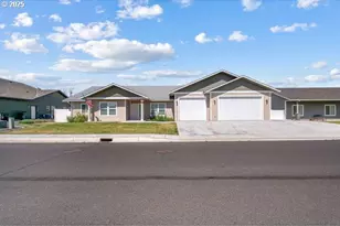 590 SW Cottonwood Dr, Hermiston, OR 97838 - Photo 2