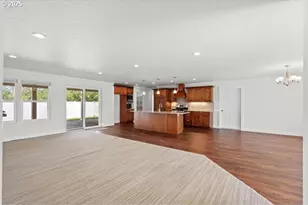 590 SW Cottonwood Dr, Hermiston, OR 97838 - Photo 6