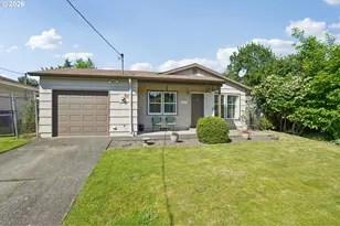 9934 N Central St, Portland, OR 97203 - Photo 2