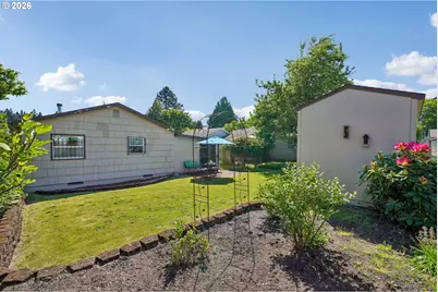 9934 N Central St, Portland, OR 97203 - Photo 20