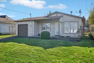 9934 N Central St, Portland, OR 97203 - Photo 2