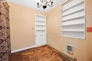 948 SW Maple St, Dallas, OR 97338 - Photo 12